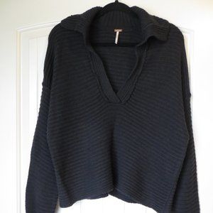 FREE PEOPLE Oversized Black Chunky Cropped Large Collar Sweater Size XS